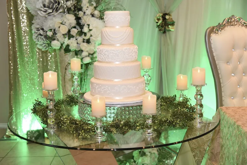 Venezzia Reception Hall Cake